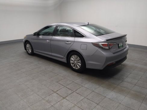 Used 2016 Hyundai Sonata SE FWD image 3