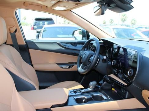 Used 2026 Lexus NX 350h AWD w/ Cold Area Package image 5
