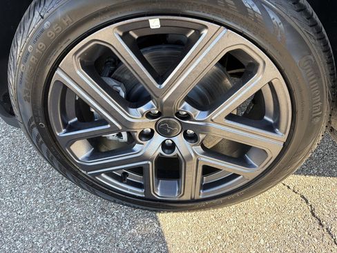 New 2026 Jeep Compass Limited image 20