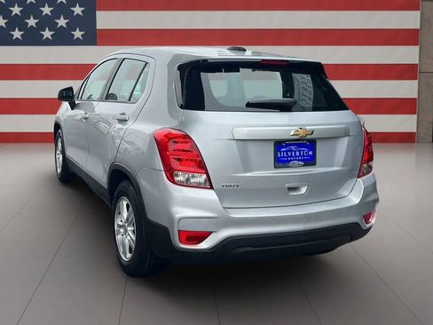 Used 2019 Chevrolet Trax LS image 5