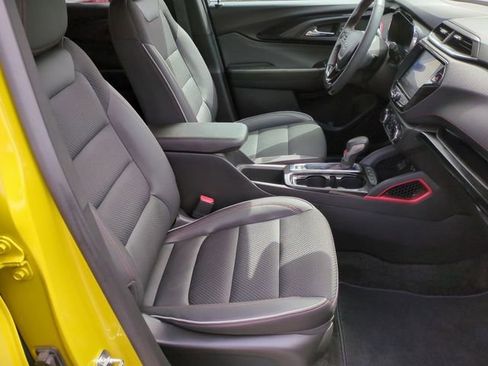 Used 2023 Chevrolet TrailBlazer RS w/ Convenience Package AWD/4WD image 27