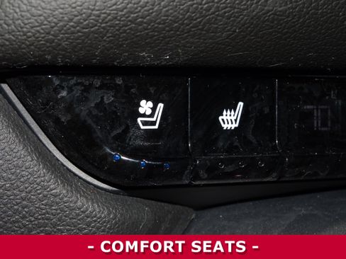 Used 2022 Chevrolet Blazer RS w/ Enhanced Convenience Package image 24