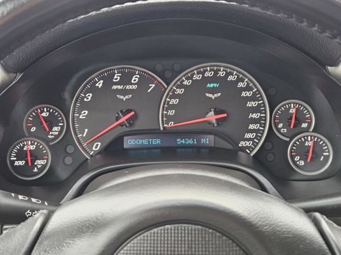 Used 2005 Chevrolet Corvette Convertible w/ Preferred Equipment Group image 14