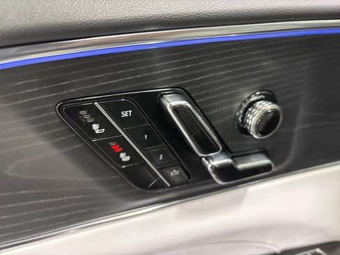 Certified 2024 Cadillac Lyriq Luxury image 40