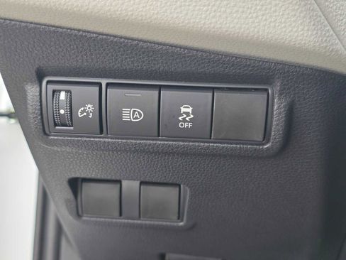 New 2026 Toyota Corolla Cross L image 24