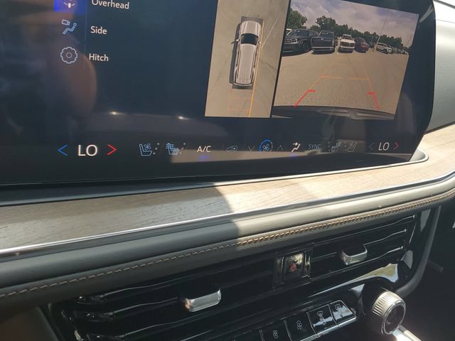 New 2026 Chevrolet Tahoe High Country w/ LPO, Illumination Package AWD/4WD image 28