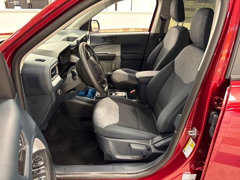 New 2026 Ford Maverick XLT image 4