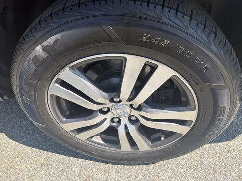 Used 2016 Honda Pilot EX-L image 34