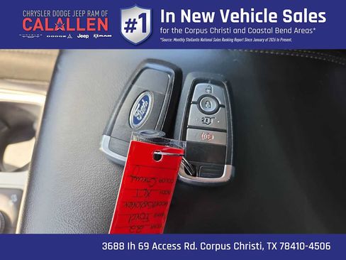 Used 2022 Ford Explorer XLT AWD/4WD image 28