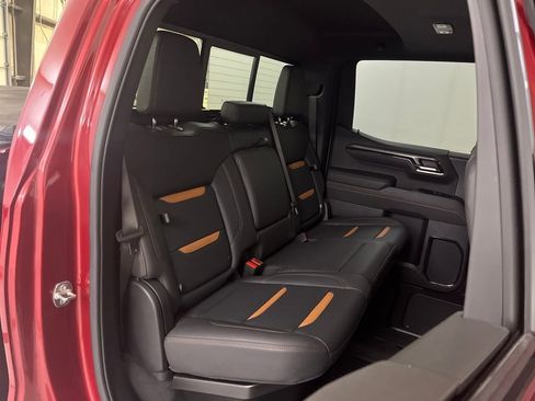 Used 2025 GMC Sierra 1500 AT4 w/ AT4 Premium Package image 20