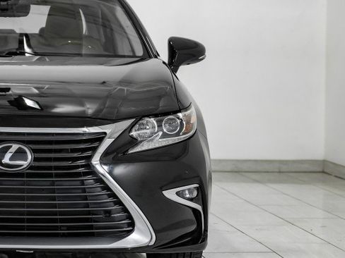 Used 2017 Lexus ES 350 image 47