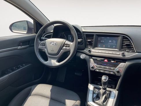 Used 2018 Hyundai Elantra Value Edition FWD image 10