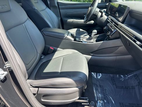 Used 2025 Hyundai Tucson XRT FWD image 13