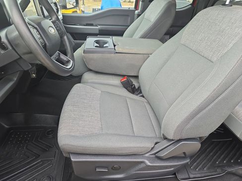 Used 2024 Ford F250 XLT w/ Camper Package image 15