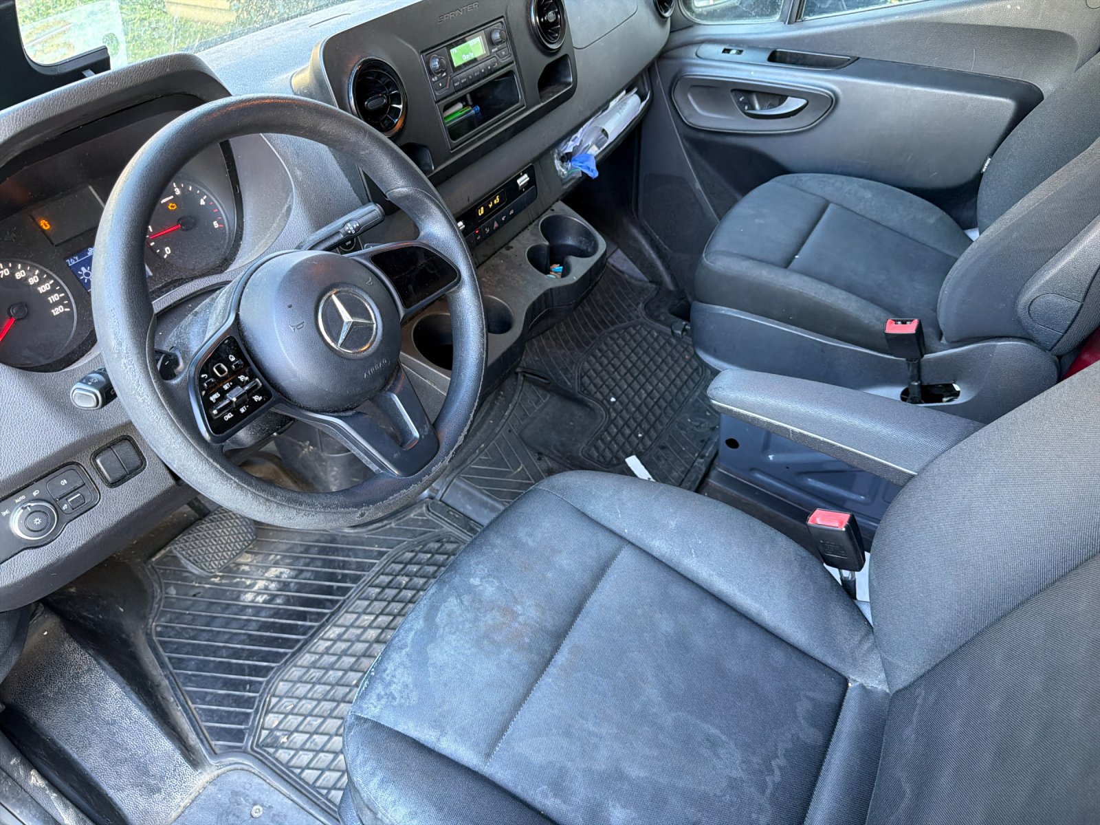 Used 2021 Mercedes-Benz Sprinter 3500 image 8