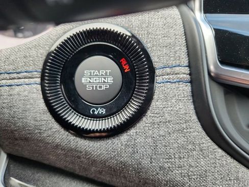 New 2025 Jeep Compass Latitude AWD/4WD image 29