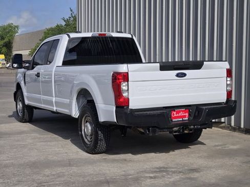 Used 2021 Ford F250 XL w/ Power Equipment Group image 9