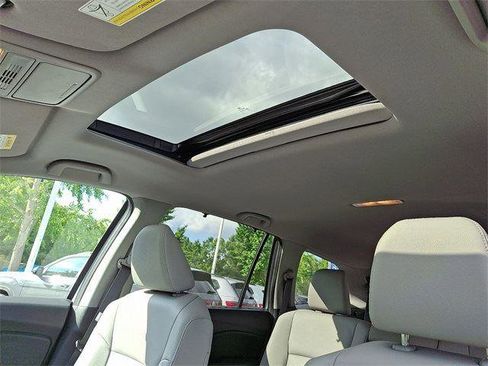 Used 2022 Honda Pilot Special Edition image 14