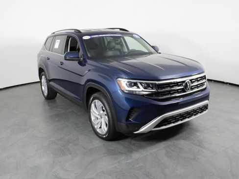 Used 2021 Volkswagen Atlas SE image 12