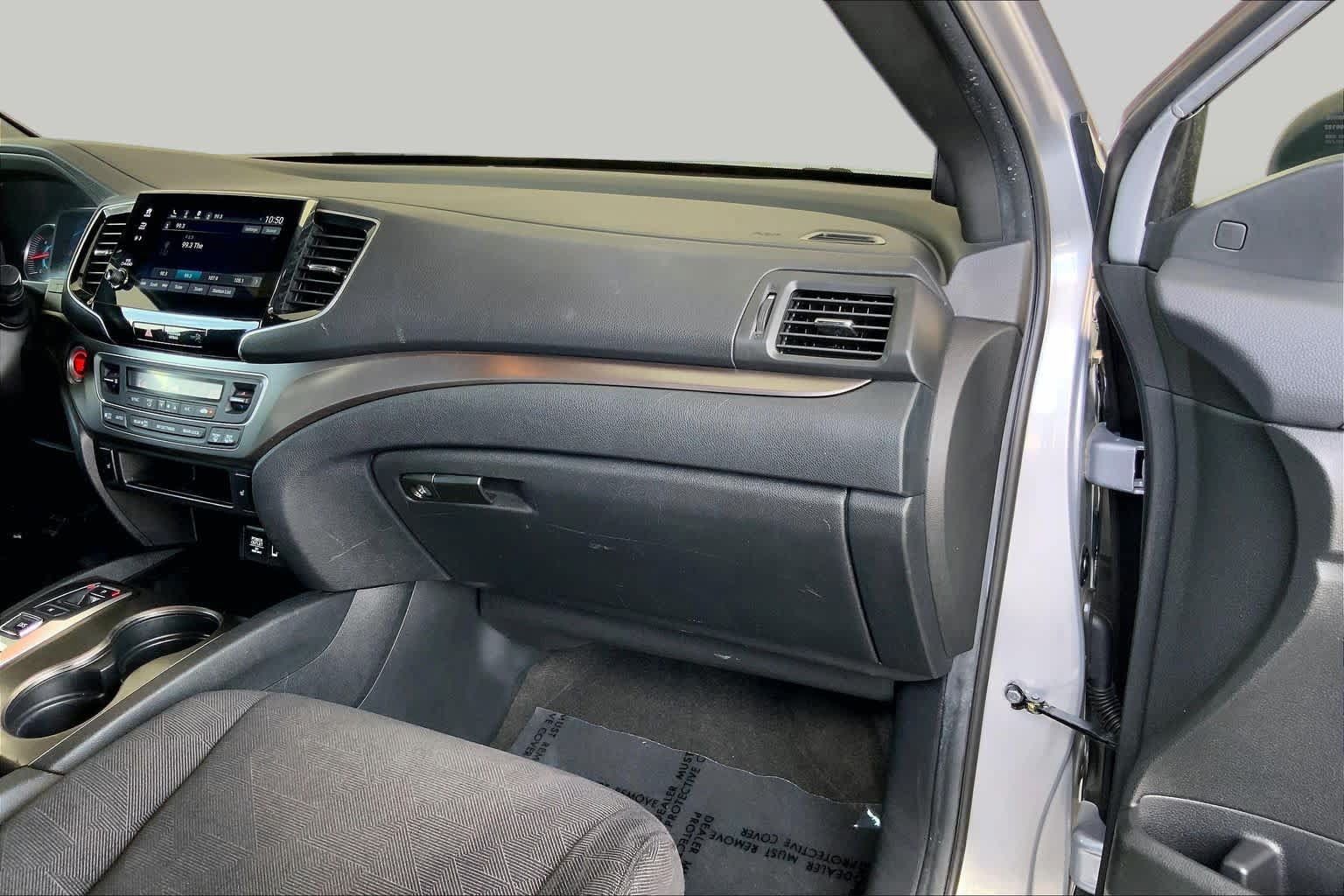 Used 2022 Honda Pilot Sport image 19