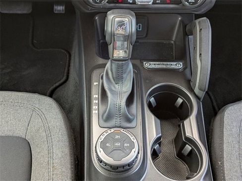 Used 2023 Ford Bronco Big Bend image 22