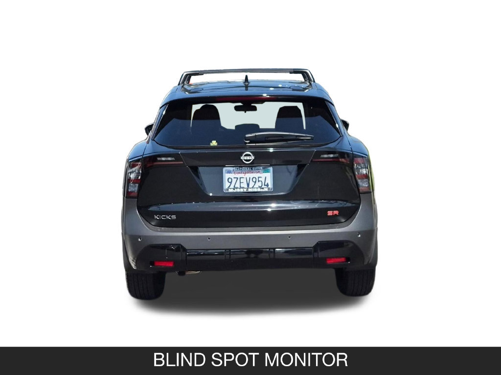 Certified 2026 Nissan Kicks SR FWD image 8