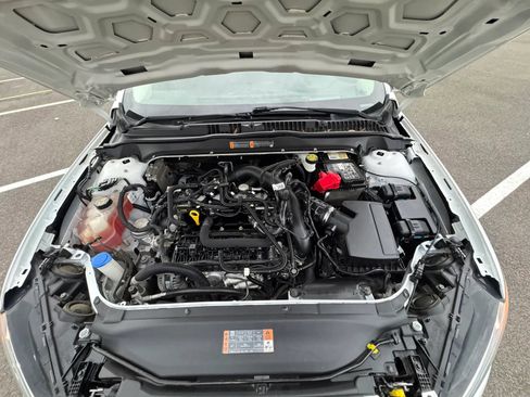 Used 2020 Ford Fusion SE FWD image 17