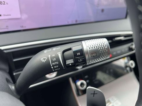 New 2026 Genesis GV70 2.5T Select AWD/4WD image 17