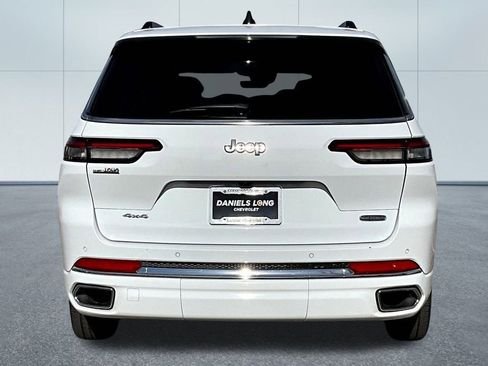 Used 2023 Jeep Grand Cherokee L Overland w/ Rear Seat Video Group I image 4