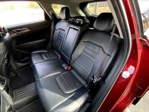 Used 2023 Kia Sportage SX Prestige image 17