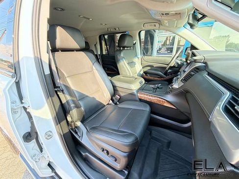 Used 2019 Chevrolet Tahoe Premier RWD image 39