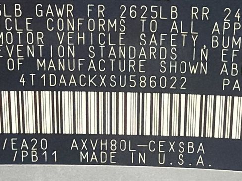 Used 2025 Toyota Camry SE image 31