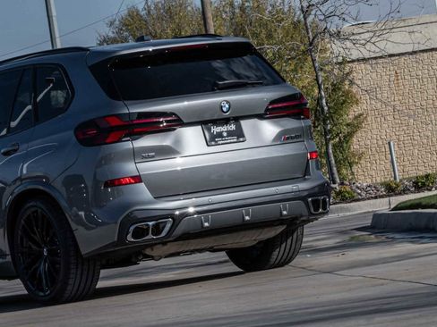 New 2026 BMW X5 M60i image 5