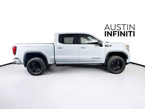 Used 2025 GMC Sierra 1500 Denali Ultimate image 8