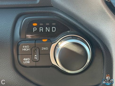 Used 2024 RAM 2500 Big Horn w/ Night Edition AWD/4WD image 19