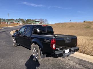 Used 2021 Nissan Frontier SV video 3