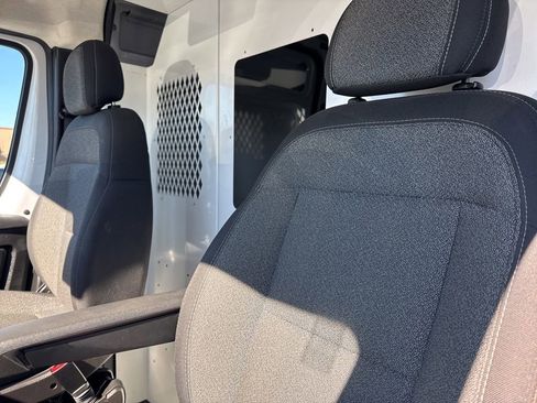 Used 2024 RAM ProMaster 2500 image 11