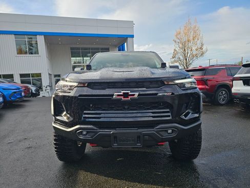 New 2025 Chevrolet Colorado ZR2 w/ ZR2 Bison Edition image 5