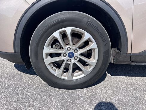 Used 2020 Ford Escape SE AWD/4WD image 28