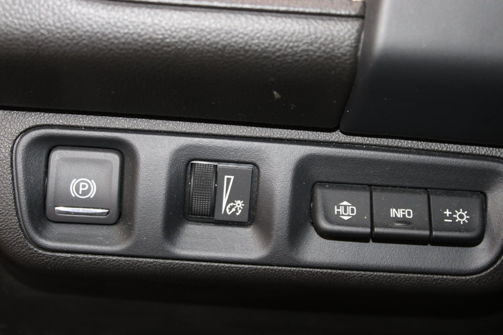 Used 2023 GMC Acadia Denali FWD image 24