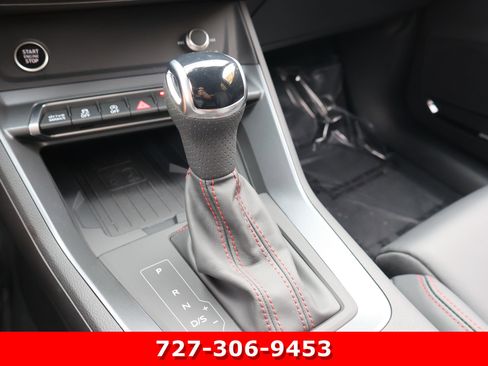 Used 2025 Audi Q3 2.0T Premium Plus image 28