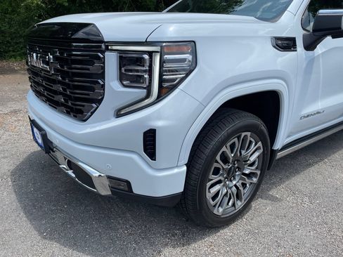 New 2026 GMC Sierra 1500 Denali Ultimate AWD/4WD image 11