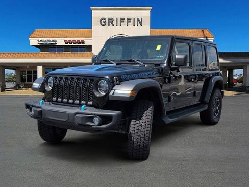 Used 2022 Jeep Wrangler Unlimited Rubicon 4xe w/ Steel Bumper Group AWD/4WD image 11