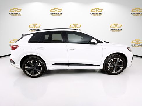 Used 2023 Audi Q4 e-tron Premium Plus w/ Premium Plus image 8