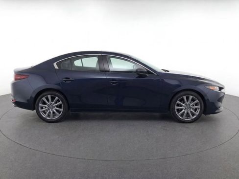 Used 2024 MAZDA MAZDA3 s FWD image 8