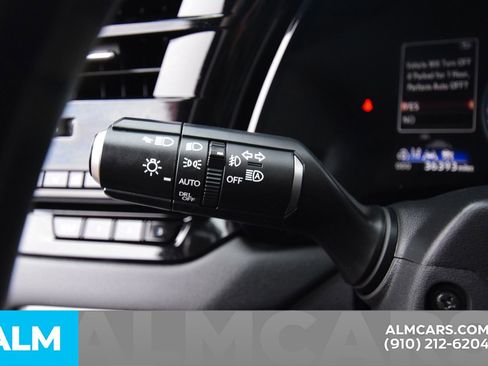 Used 2023 Lexus RX 350 Premium image 29