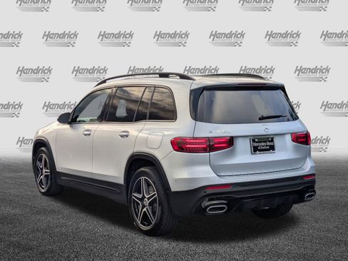 New 2026 Mercedes-Benz GLB 250 image 8