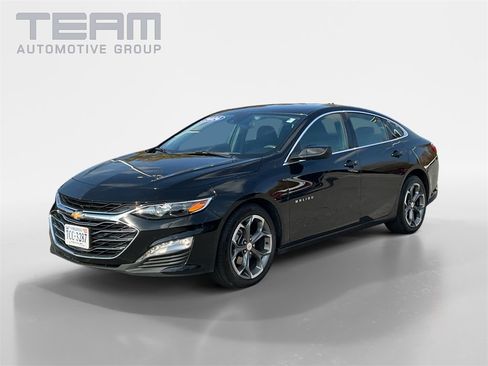 Used 2024 Chevrolet Malibu LT image 3