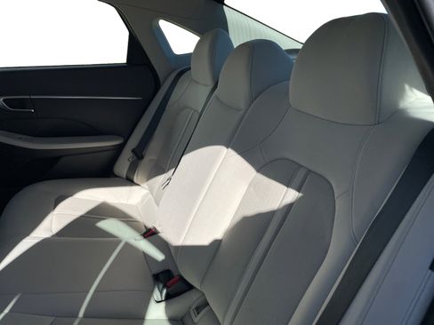 Used 2023 Hyundai Sonata SEL w/ Cargo Package image 16