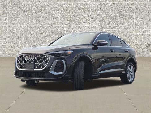 New 2026 Audi Q5 Premium Plus AWD/4WD image 3
